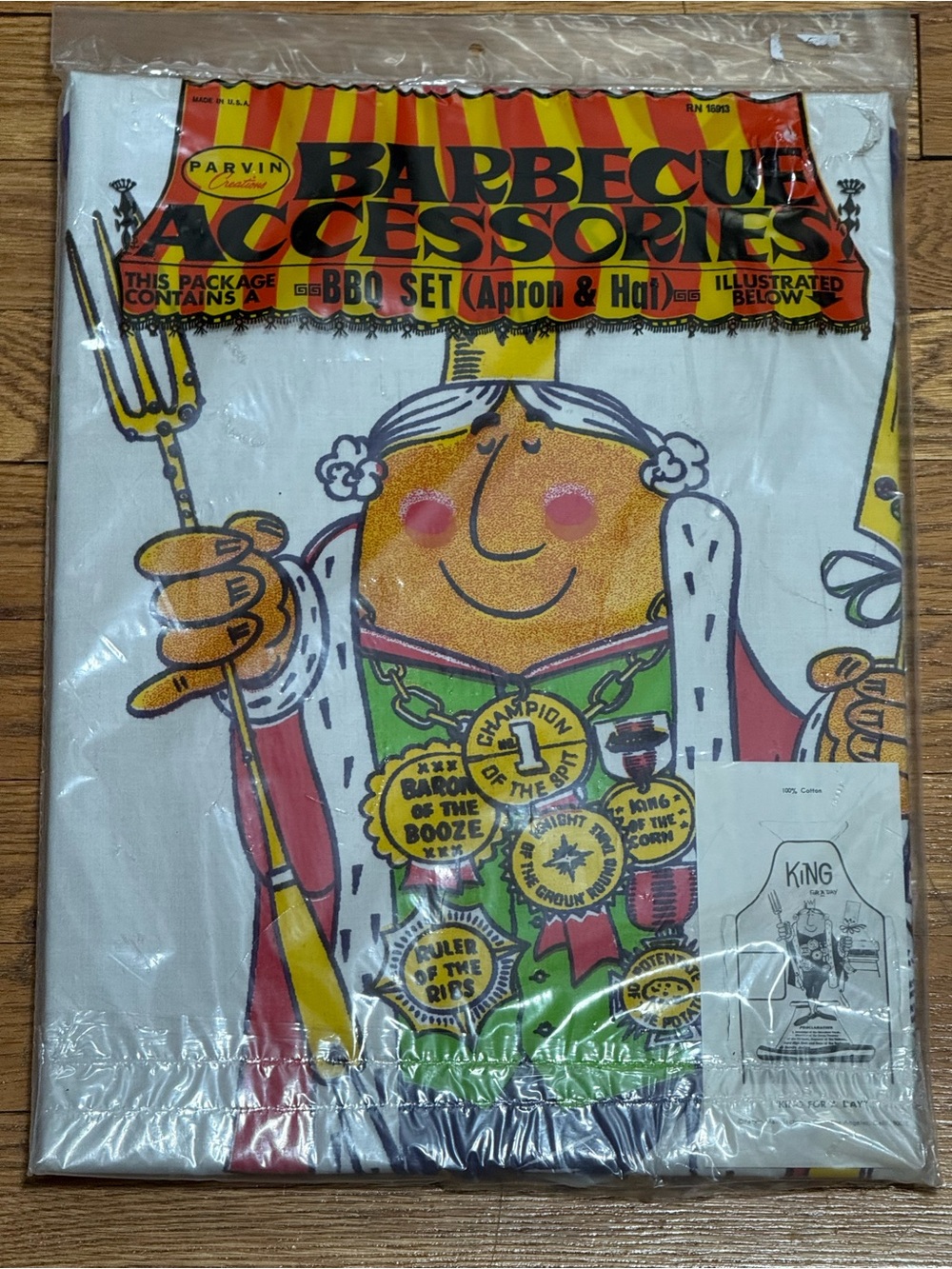 MCM 1950’s “King For a Day” BBQ Novelty Kitchenware Set from Parvin Creations